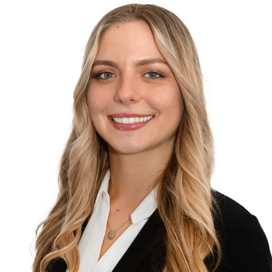 Amanda Stamatakos, Agent in  - Compass