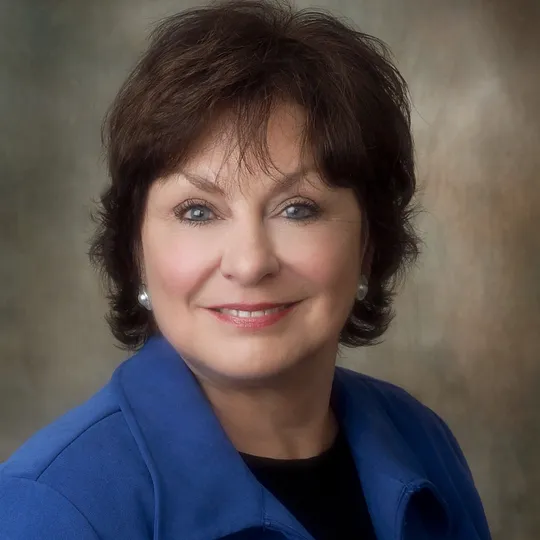 Charmayne Crawford, Agent in  - Compass