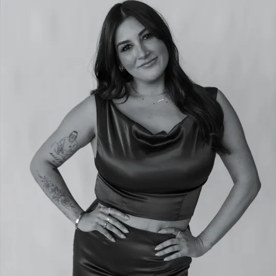 Erin Johnson, Agent in  - Compass