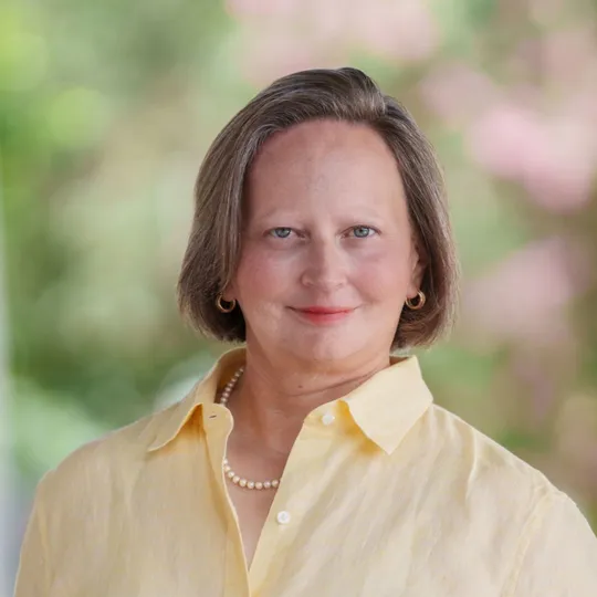 Sonya David, Agent in  - Compass