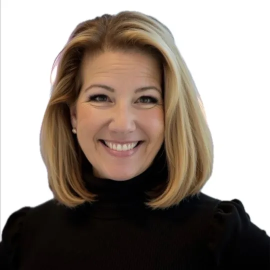 Nicole Ferland, Agent in  - Compass