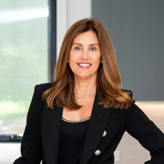 Jennifer Twombly, Agent in  - Compass