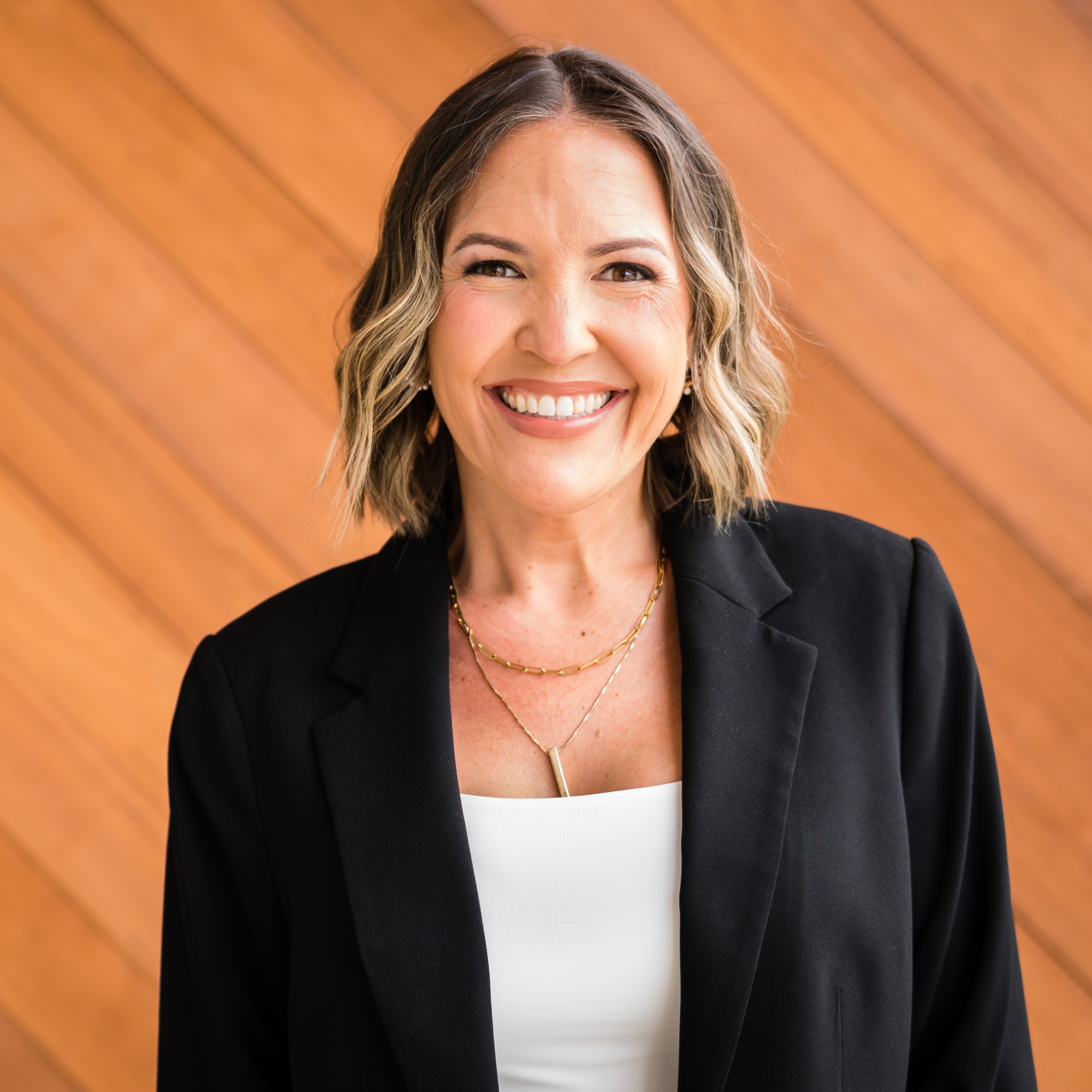 Headshot of Becca Rivas