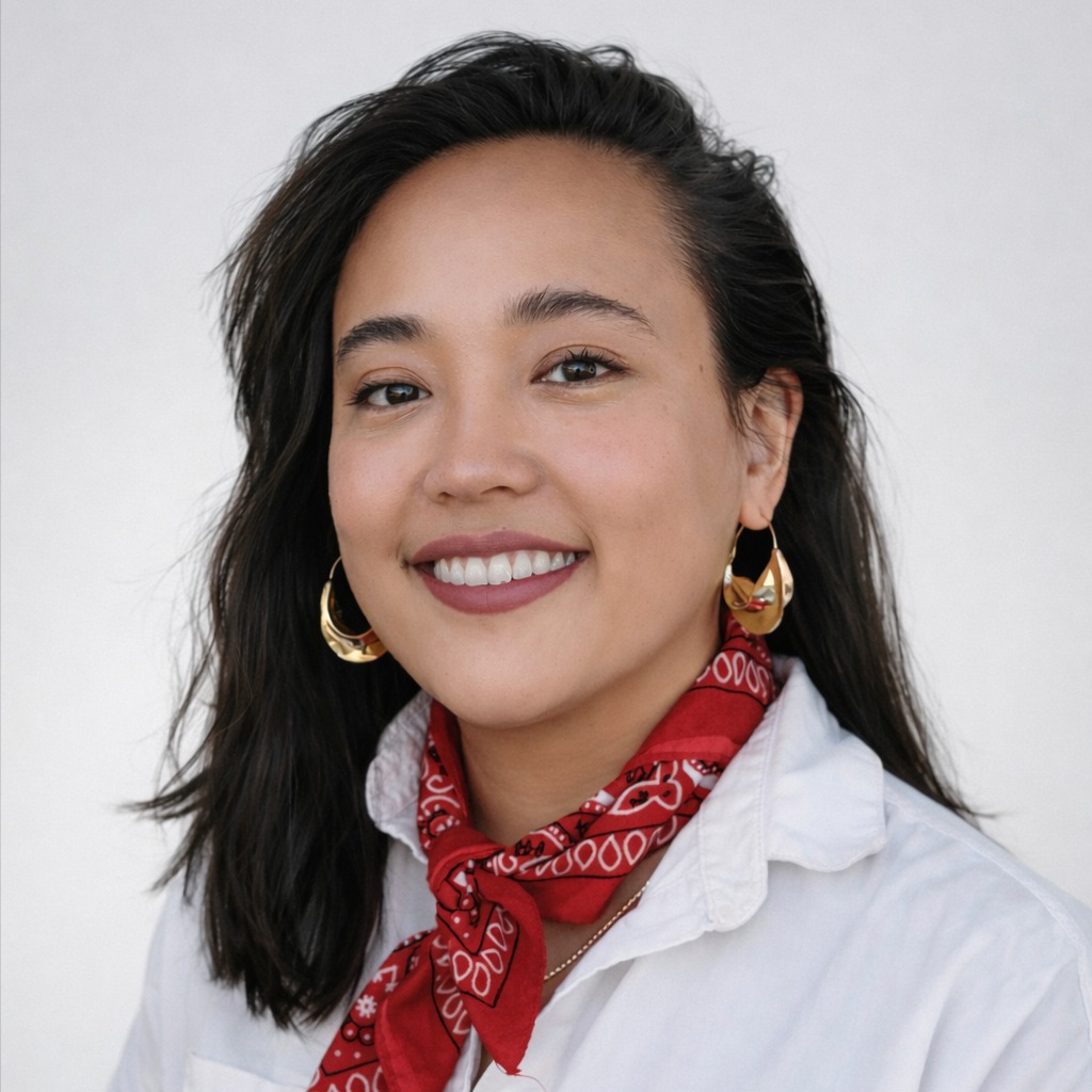 Headshot of Lynh Tran