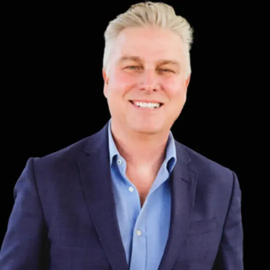 Alan Kinzel, Agent in  - Compass