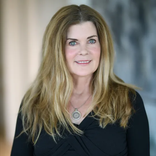 Kelley Christine, Agent in  - Compass