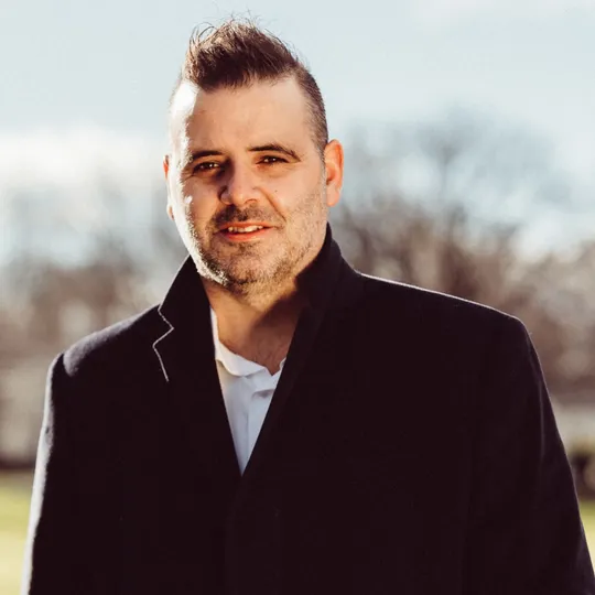 Tristan Lush, Agent in  - Compass