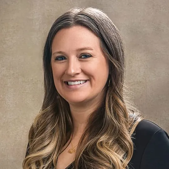 Alyssa Evans, Agent in  - Compass