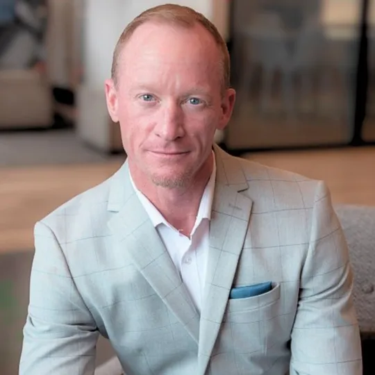 Jerry Thompson, Agent in  - Compass