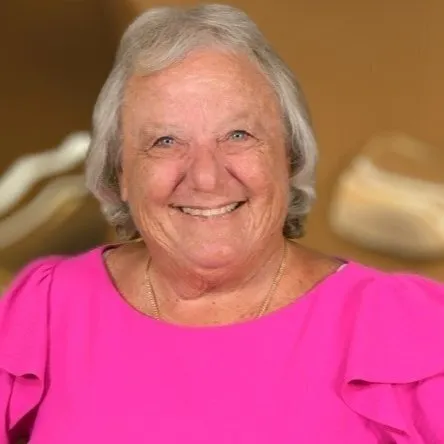 Harriet Reynolds, Agent in  - Compass