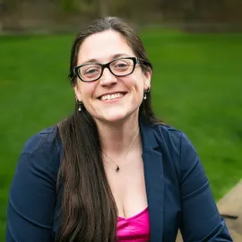 Colleen Cushman, Agent in  - Compass