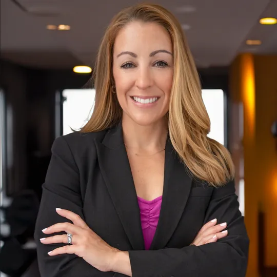 Meghann Glick, Agent in  - Compass