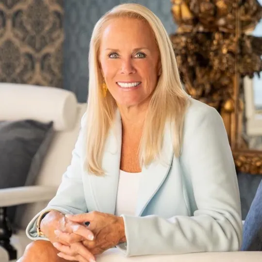 Margaret Trautmann, Agent in  - Compass