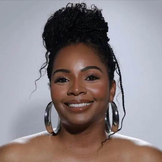 Brandi Davis, Agent in  - Compass