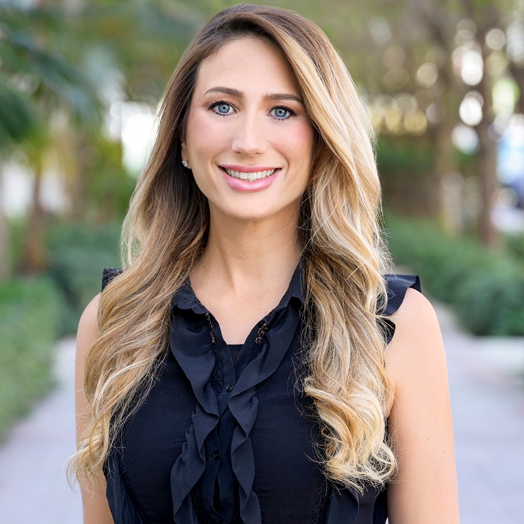 Yael Dahan, Real Estate Agent Compass