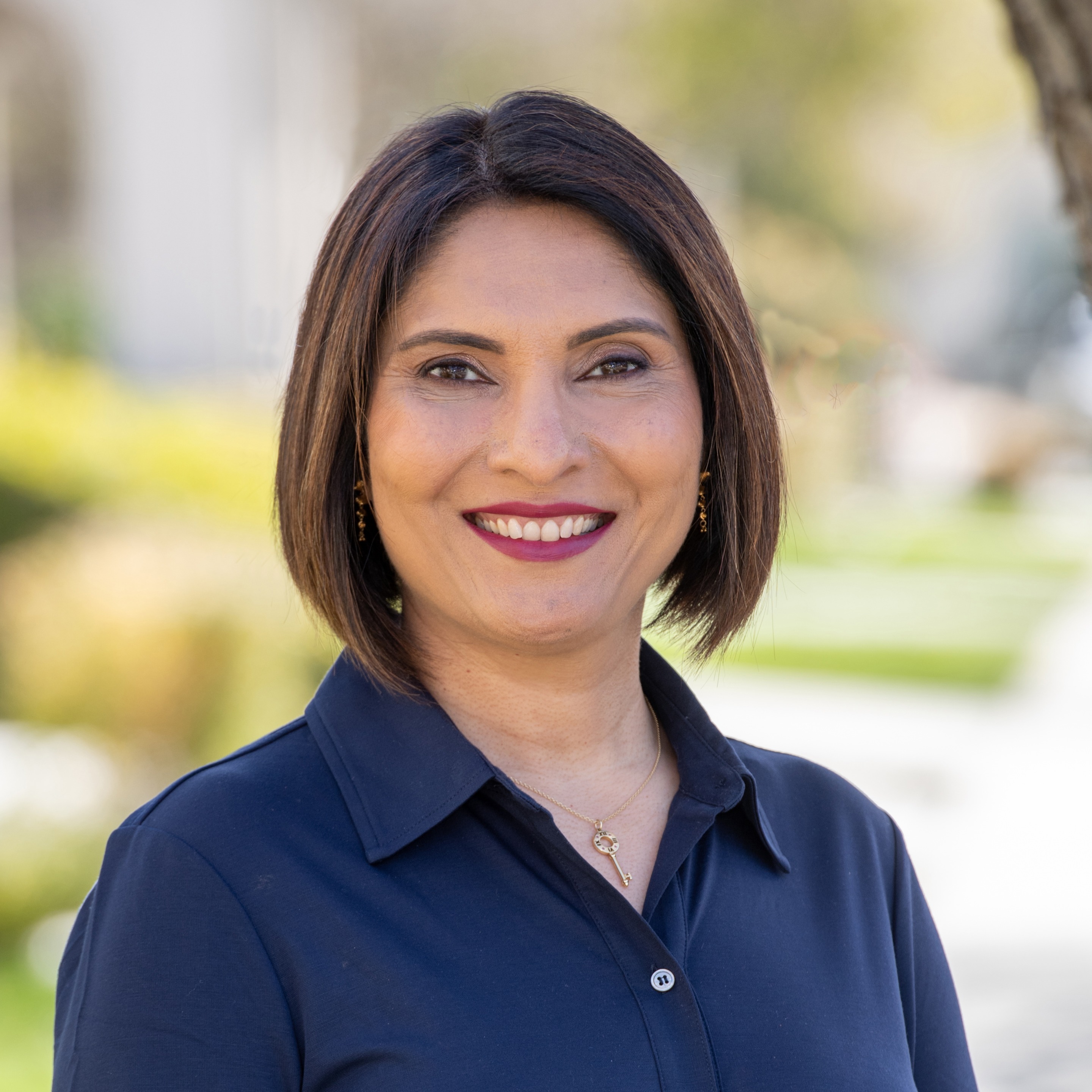 Headshot of Archana Iyer