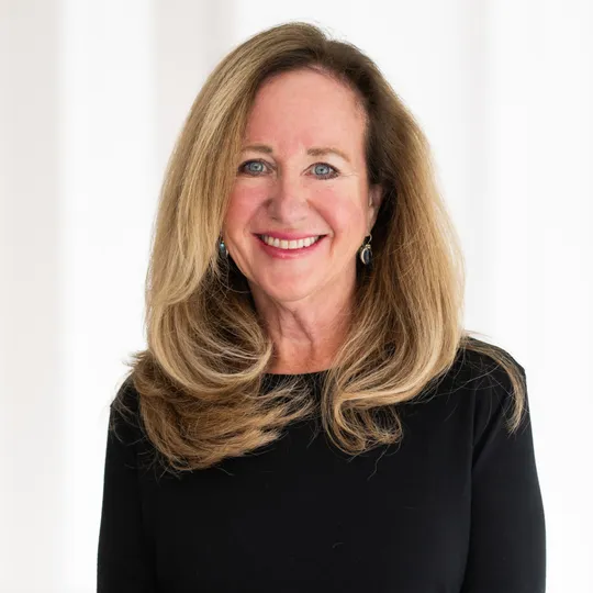 Janet Bogorowski, Agent in  - Compass