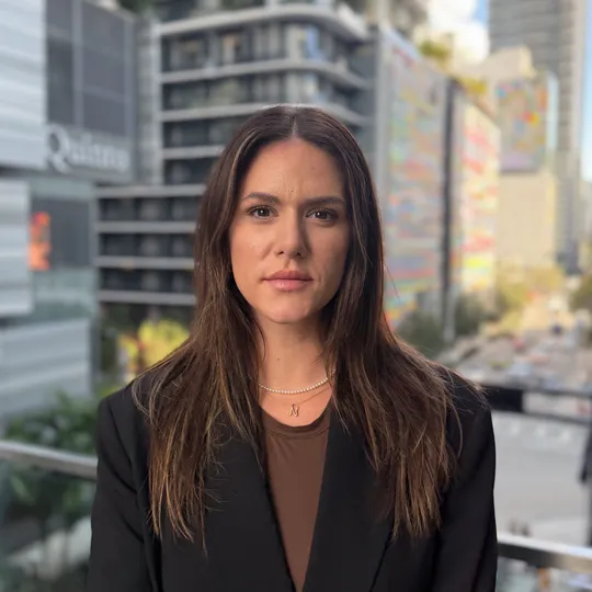 Neza Pavcic, Agent in  - Compass