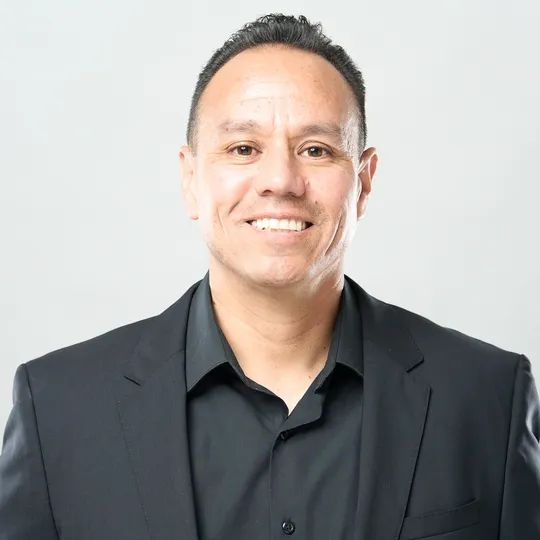 Albert Reyes, Agent in  - Compass