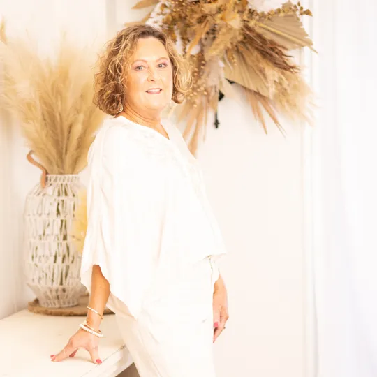 Lori Leasure, Agent in  - Compass