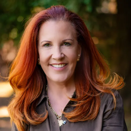 Teresa Baum, Agent in  - Compass