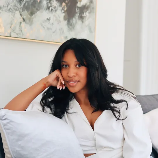 Kathryn Rahman, Agent in  - Compass