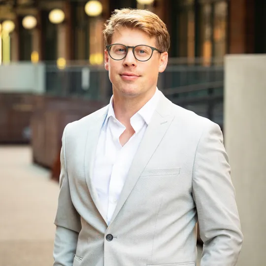 Tanner Farmen, Agent in  - Compass