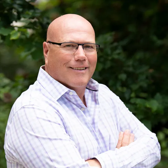 Tom Ferguson, Agent in  - Compass