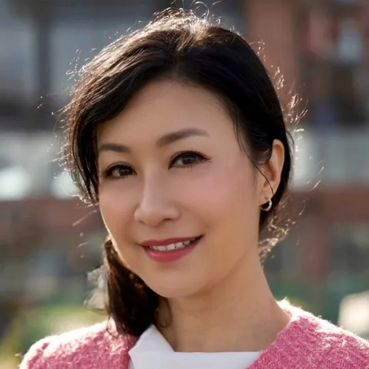 Sophia Yapp, Agent in  - Compass