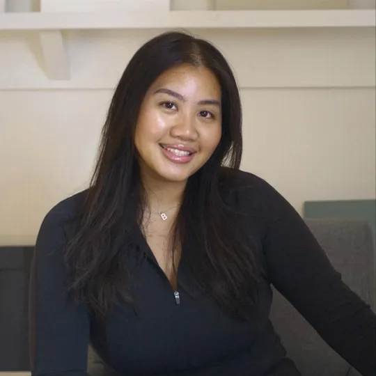 Alani Jones, Agent in  - Compass