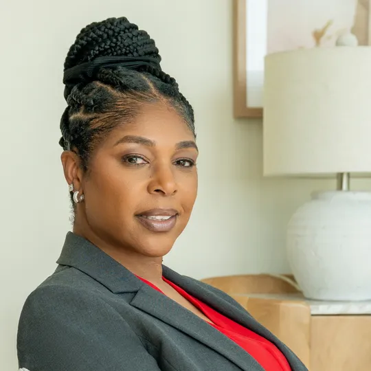 Shebrelle Hunter-Green, Agent in  - Compass