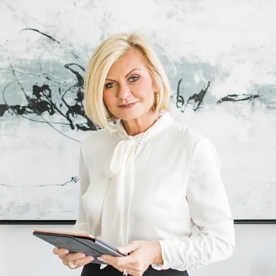 Maureen Rotella, Agent in  - Compass