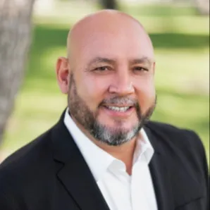 Ricardo Velazco, Agent in  - Compass