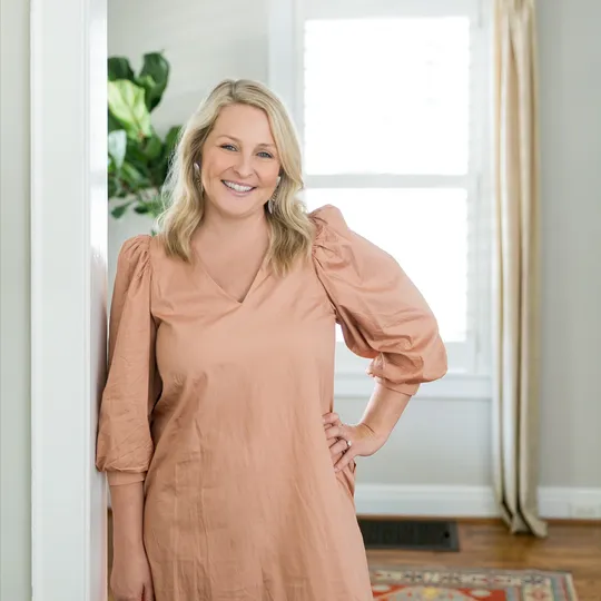 Autumn DuBois, Agent in  - Compass