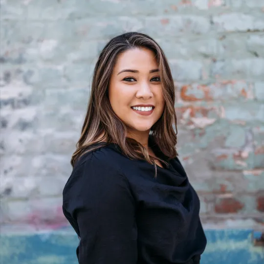 Peri Trono, Agent in  - Compass