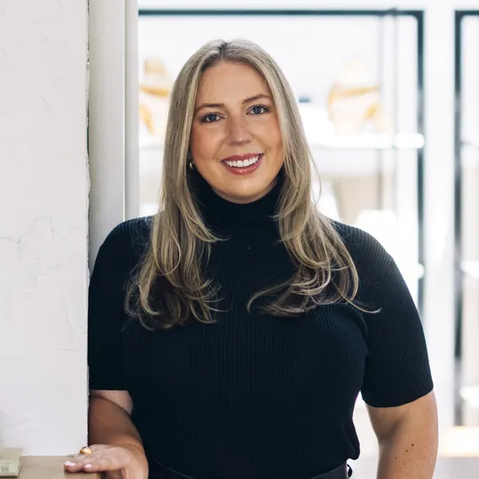 Caroline Kasey, Agent in  - Compass