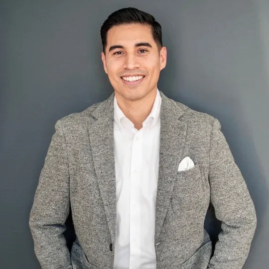 JP Chavez, Agent in  - Compass