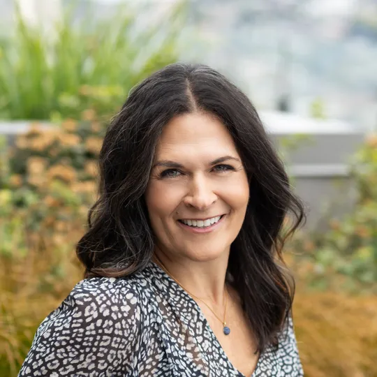 Robbie Tradal, Agent in  - Compass