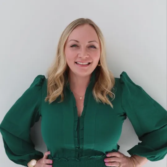 Katie Siegfried-Ames, Agent in  - Compass