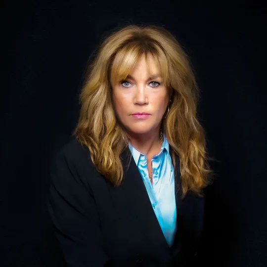 Laura Lee Cahal, Agent in  - Compass