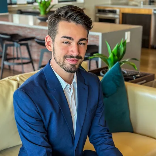 Julian Rish, Agent in  - Compass