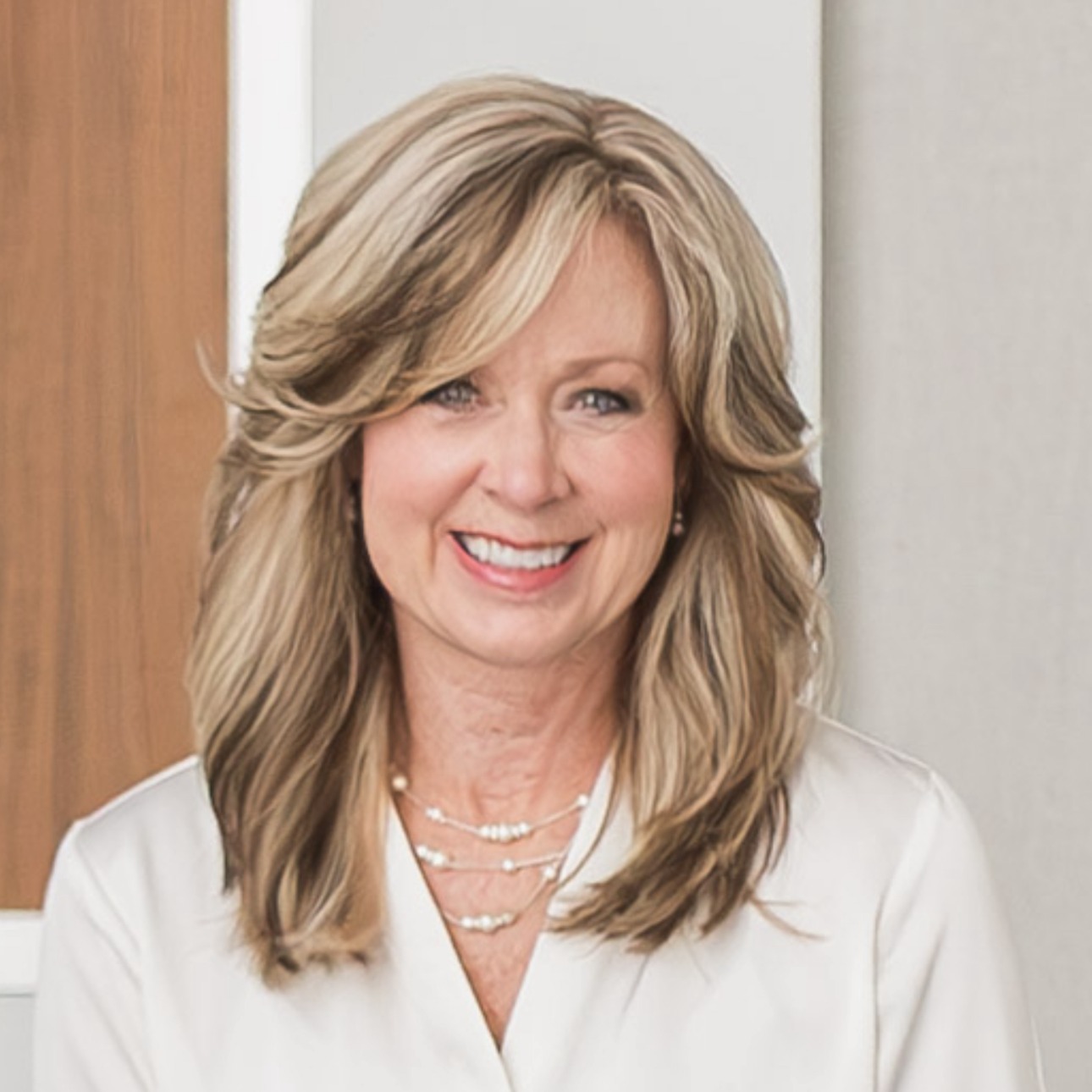 Cynthia King, Real Estate Agent Compass