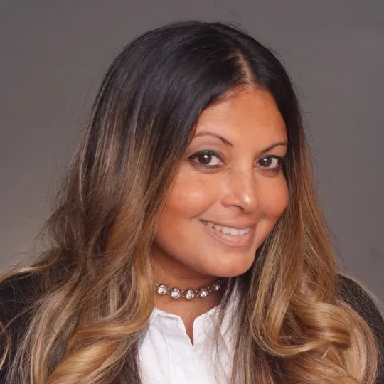 DiPali Shah, Agent in  - Compass