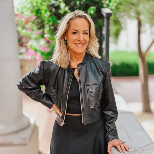 Allison Richards, Agent in  - Compass