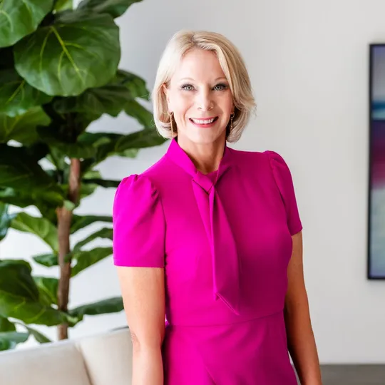 Pam Xitco, Agent in  - Compass