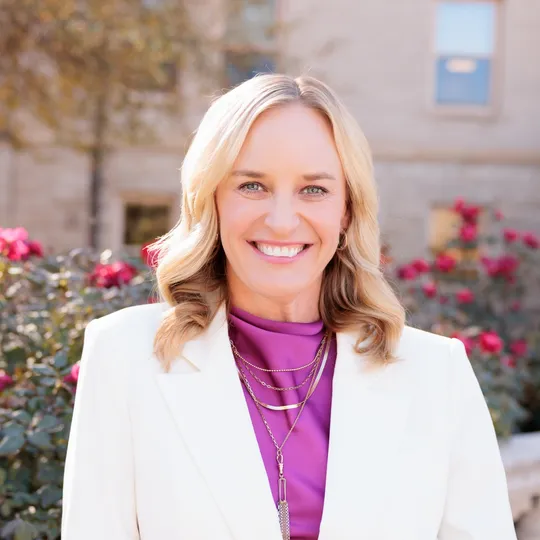 Tisha Taylor, Agent in  - Compass