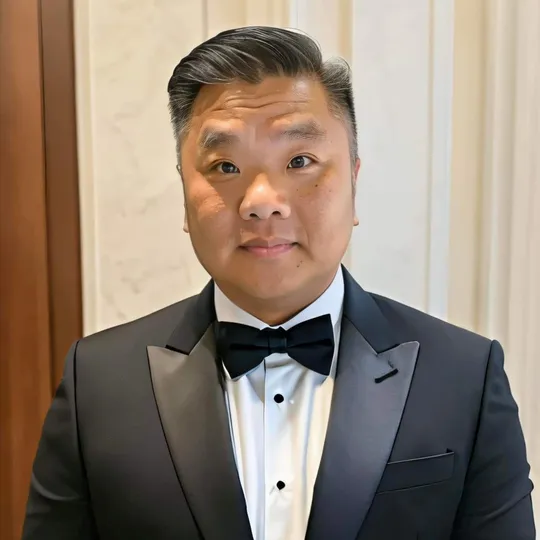 Phong Le, Agent in  - Compass