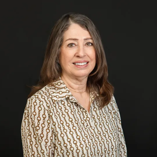 Kathleen Areias, Agent in  - Compass