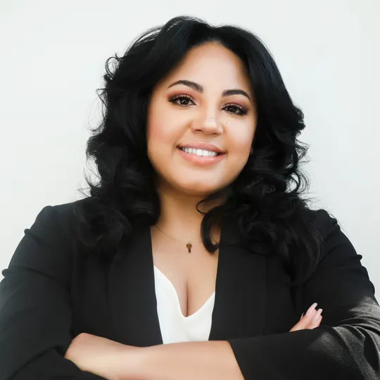 Kristina Woods, Agent in  - Compass