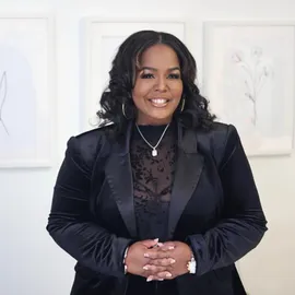 Shaunte Parker, Agent in  - Compass